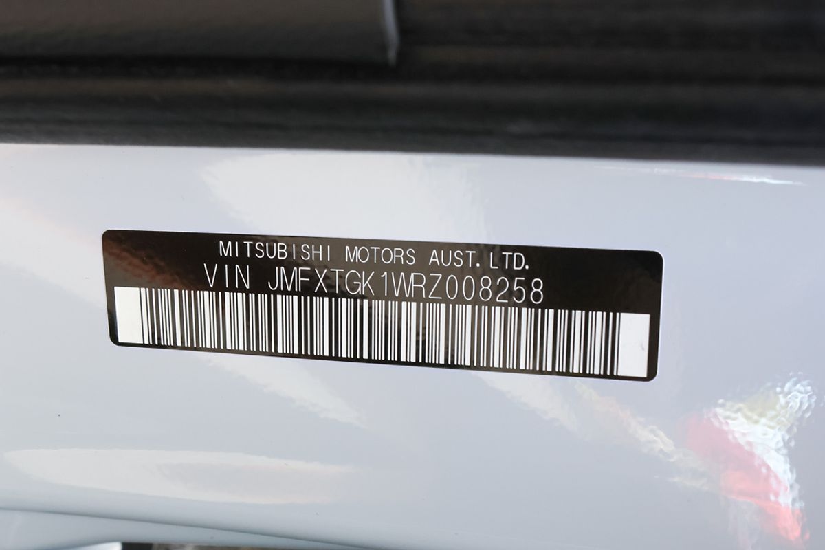 2024 Mitsubishi Eclipse Cross Exceed YB