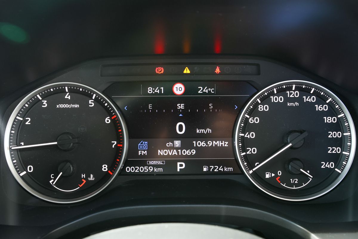 2024 Mitsubishi Outlander Black Edition ZM