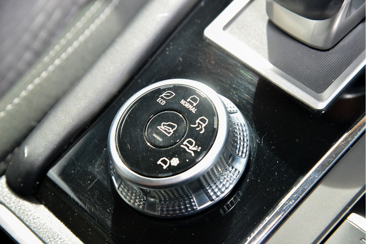 2022 Mitsubishi Outlander LS ZM
