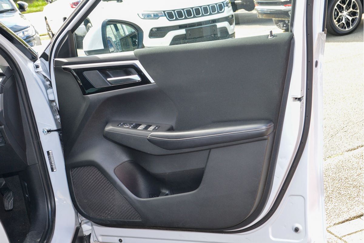 2022 Mitsubishi Outlander LS ZM