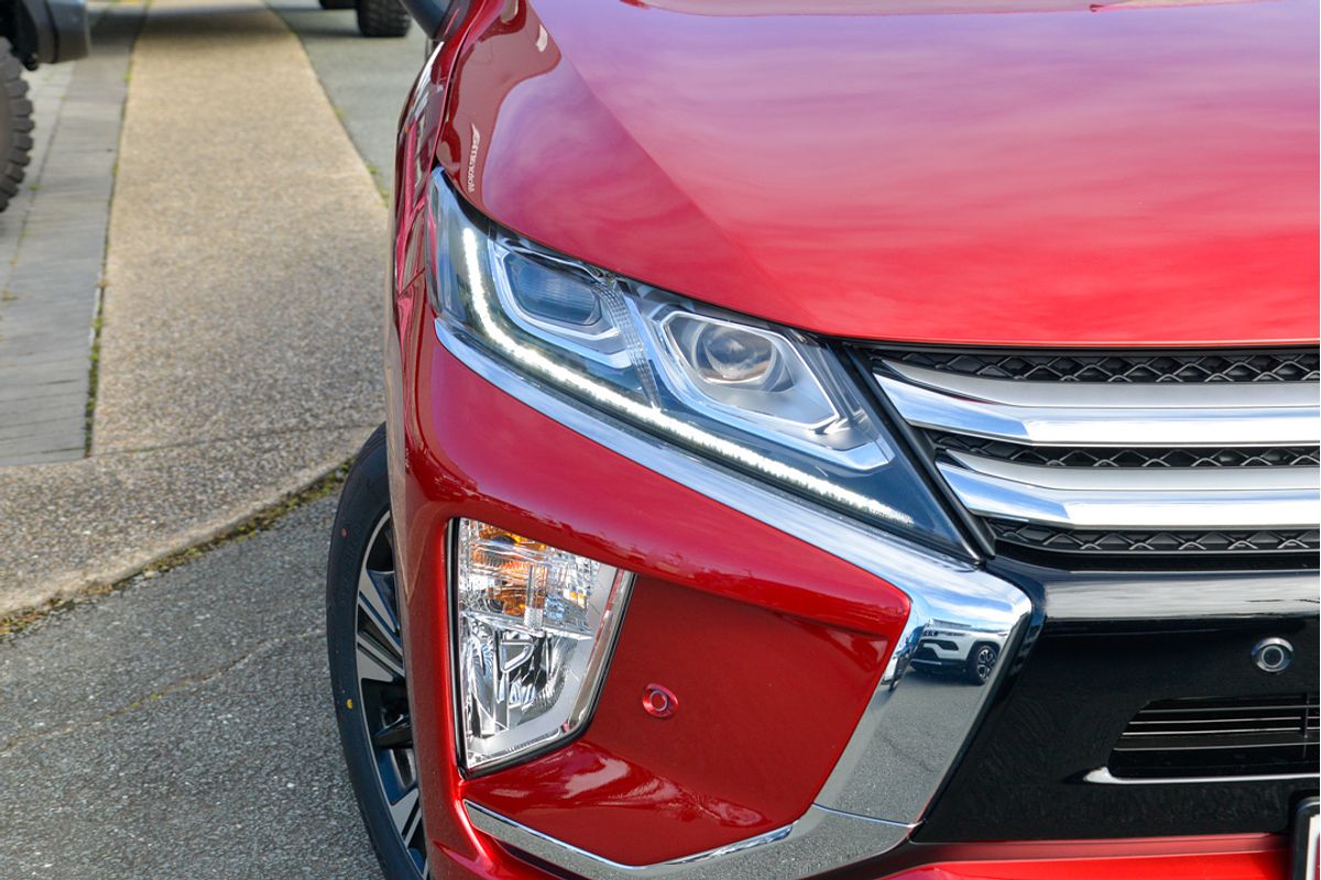 2018 Mitsubishi Eclipse Cross LS YA