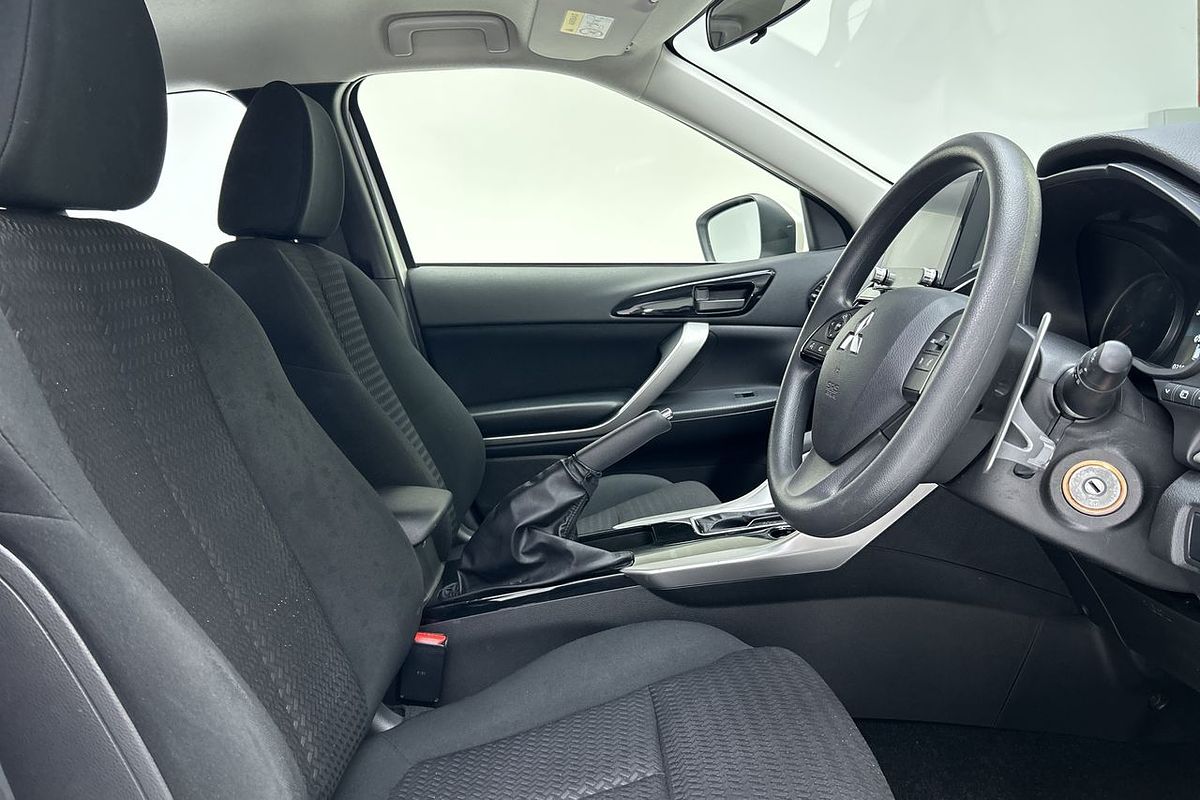 2023 Mitsubishi Eclipse Cross ES YB