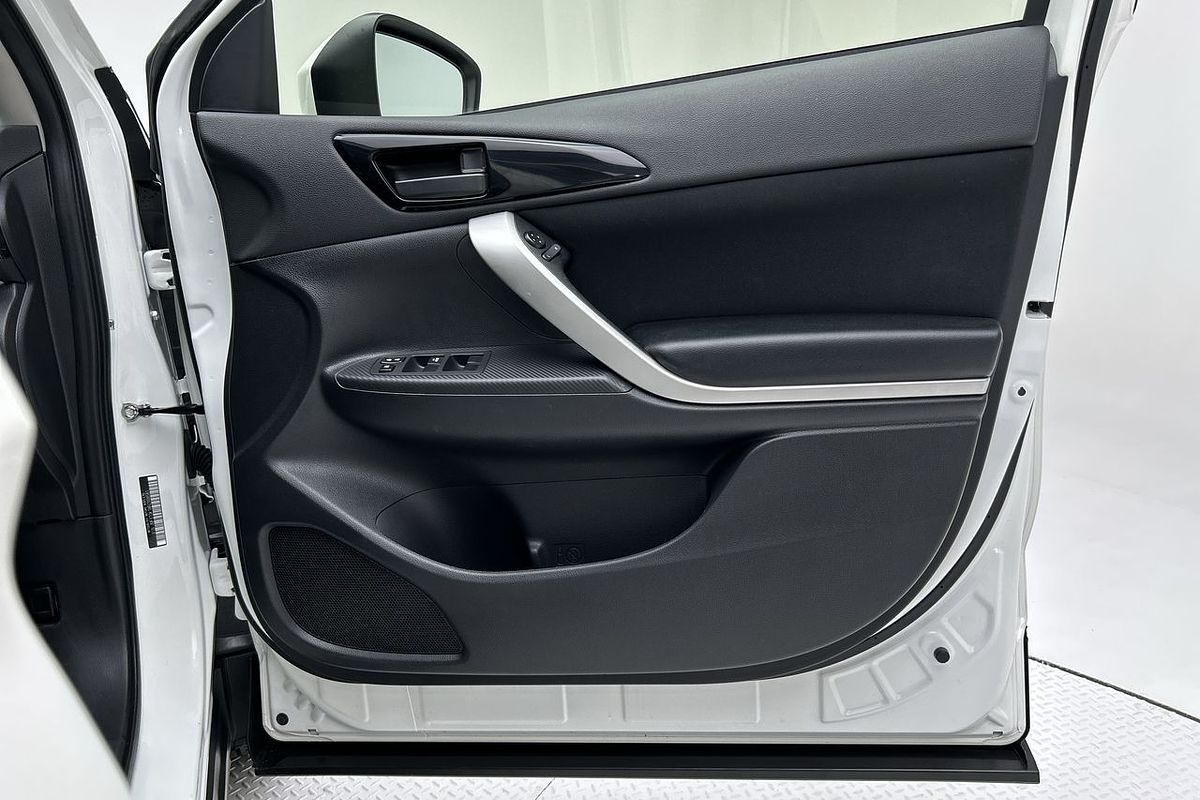 2023 Mitsubishi Eclipse Cross ES YB
