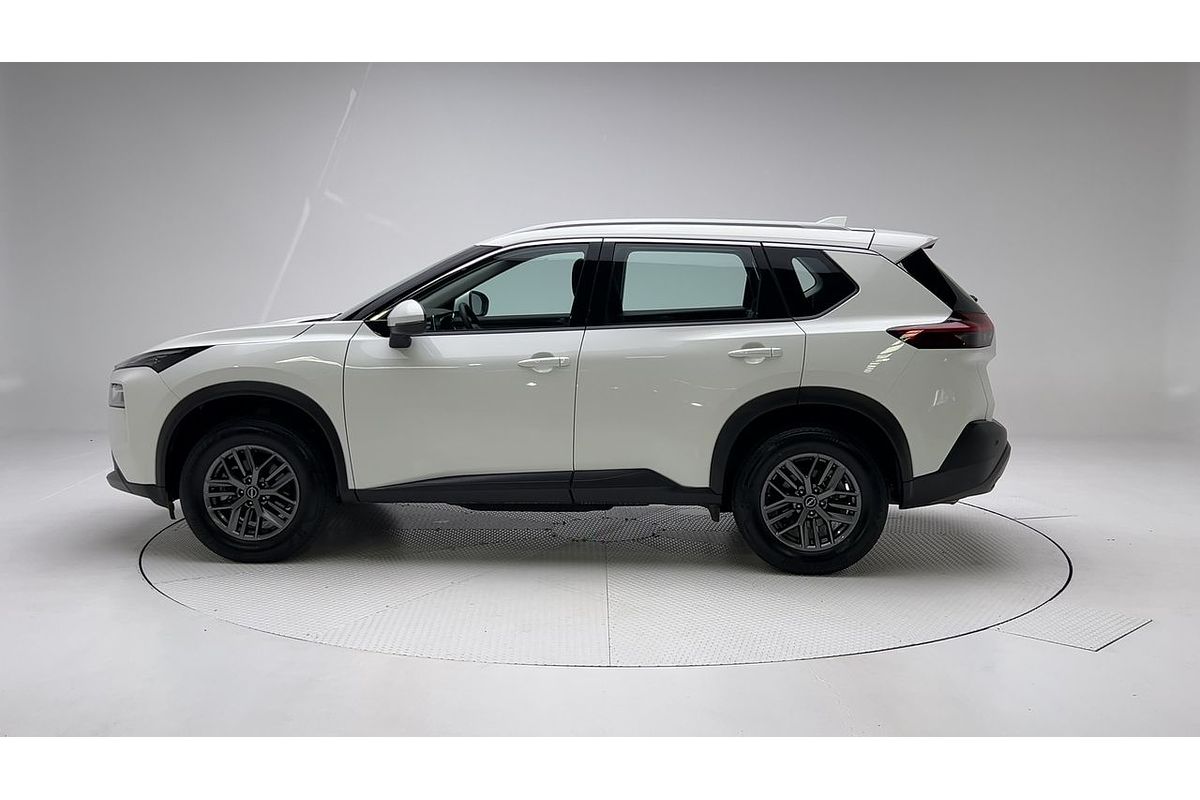2023 Nissan X-TRAIL ST T33