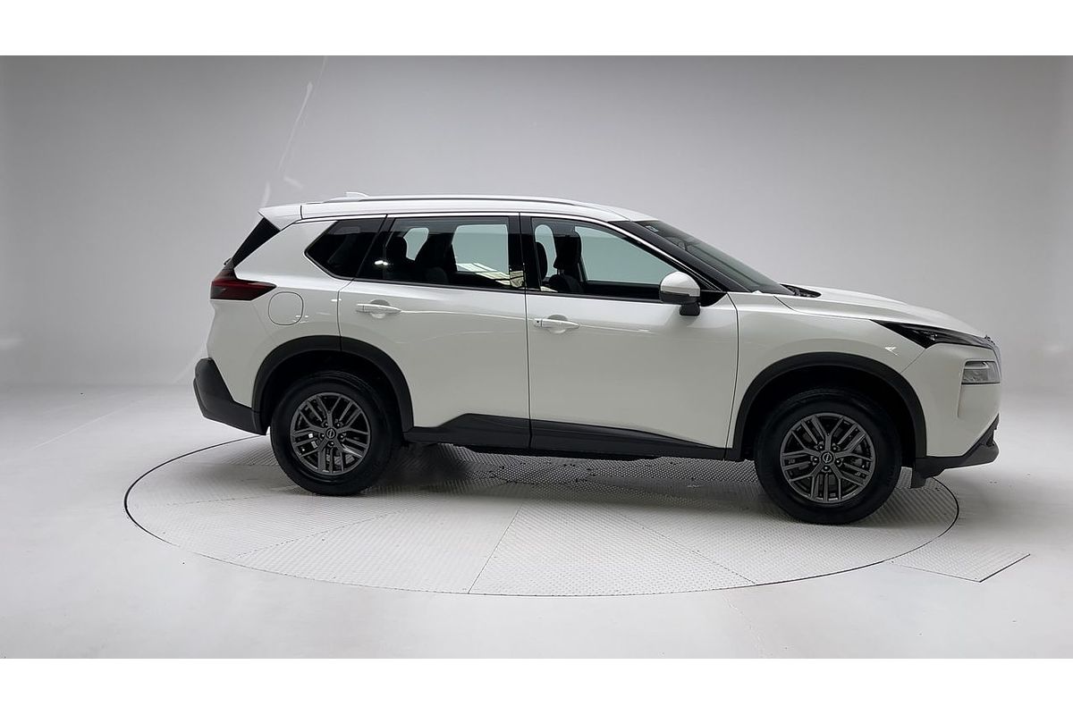 2023 Nissan X-TRAIL ST T33