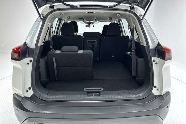 2023 Nissan X-TRAIL ST T33