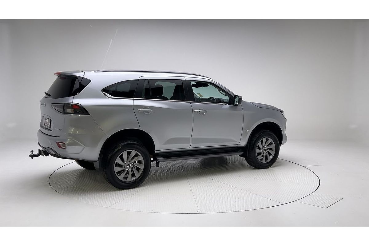 2023 Isuzu MU-X LS-U