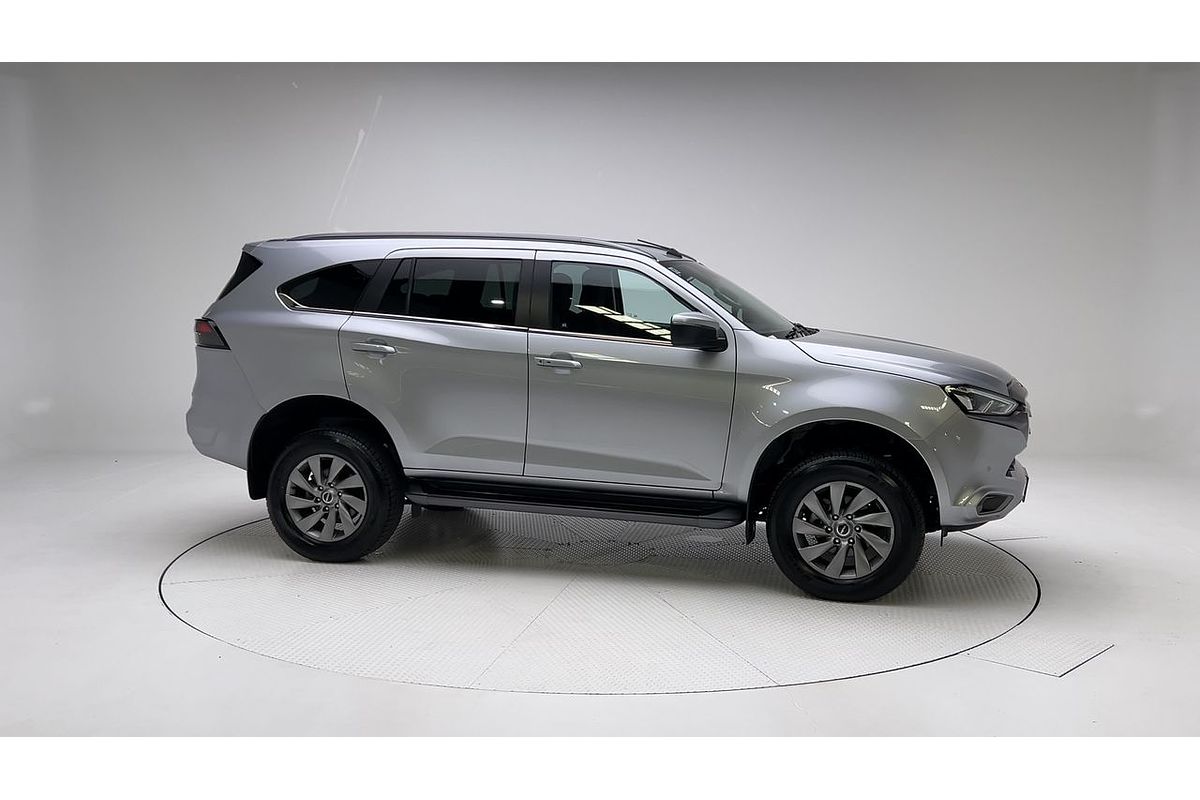 2023 Isuzu MU-X LS-U