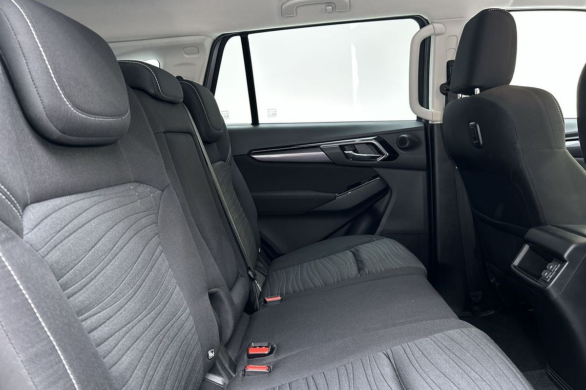2023 Isuzu MU-X LS-U