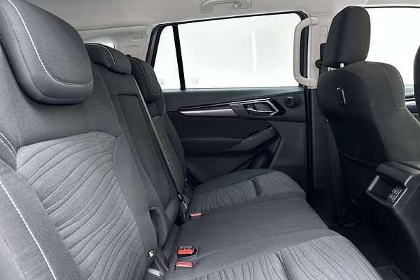 2023 Isuzu MU-X LS-U