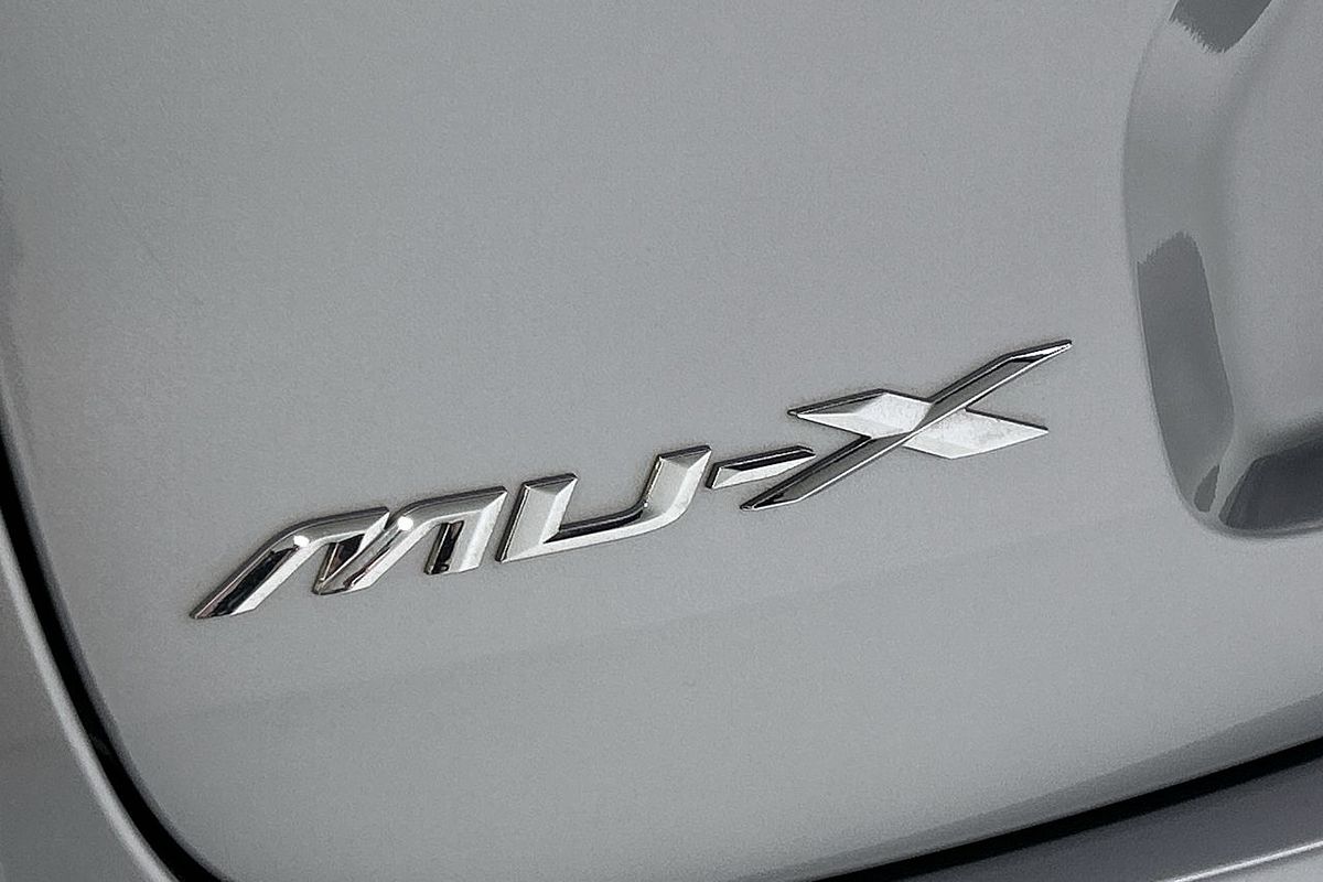 2023 Isuzu MU-X LS-U