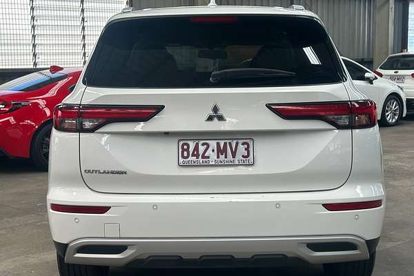 2022 Mitsubishi Outlander LS ZM