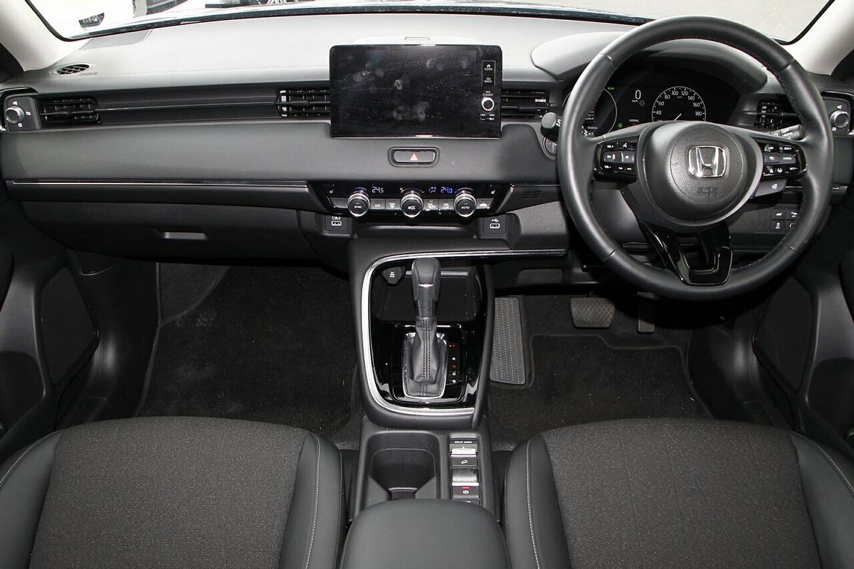 2023 Honda HR-V e:HEV L
