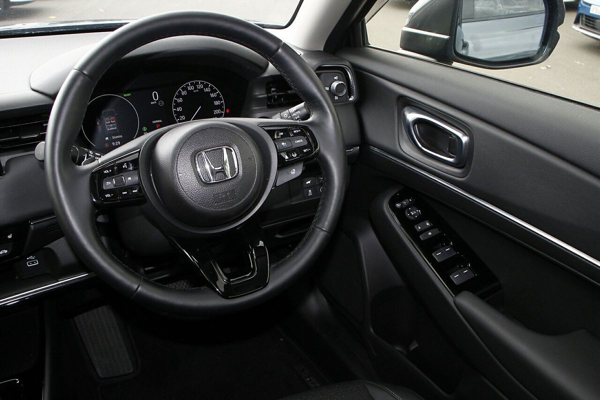 2023 Honda HR-V e:HEV L