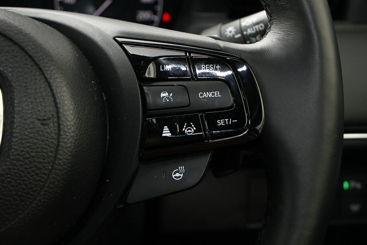 2023 Honda HR-V e:HEV L