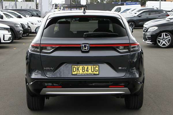 2023 Honda HR-V e:HEV L