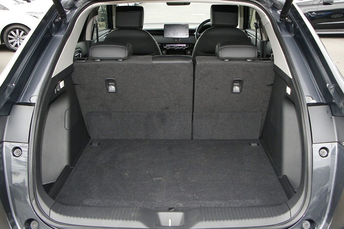 2023 Honda HR-V e:HEV L