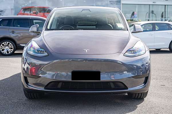 2023 Tesla Model Y Rear-Wheel Drive