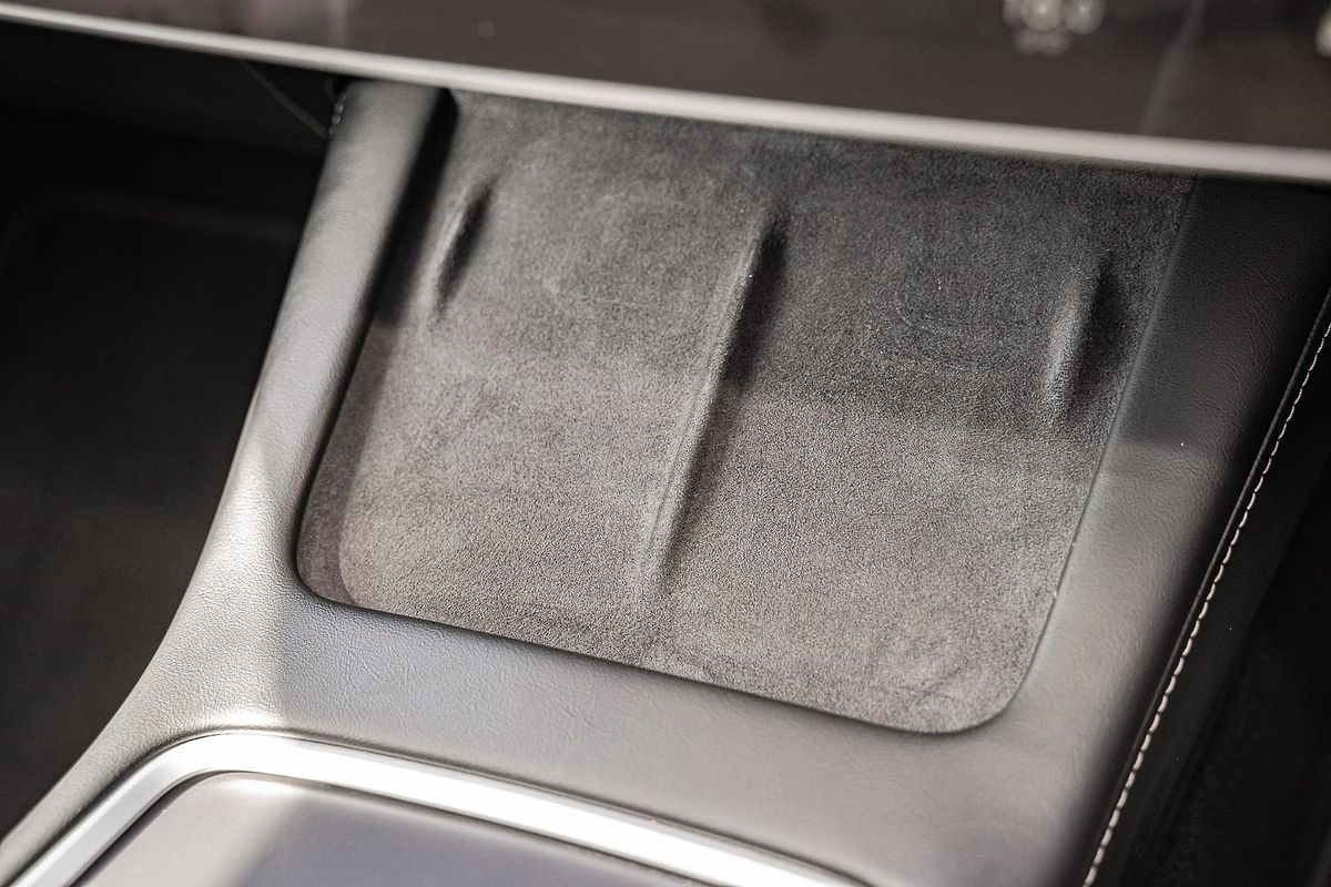 2023 Tesla Model Y Rear-Wheel Drive