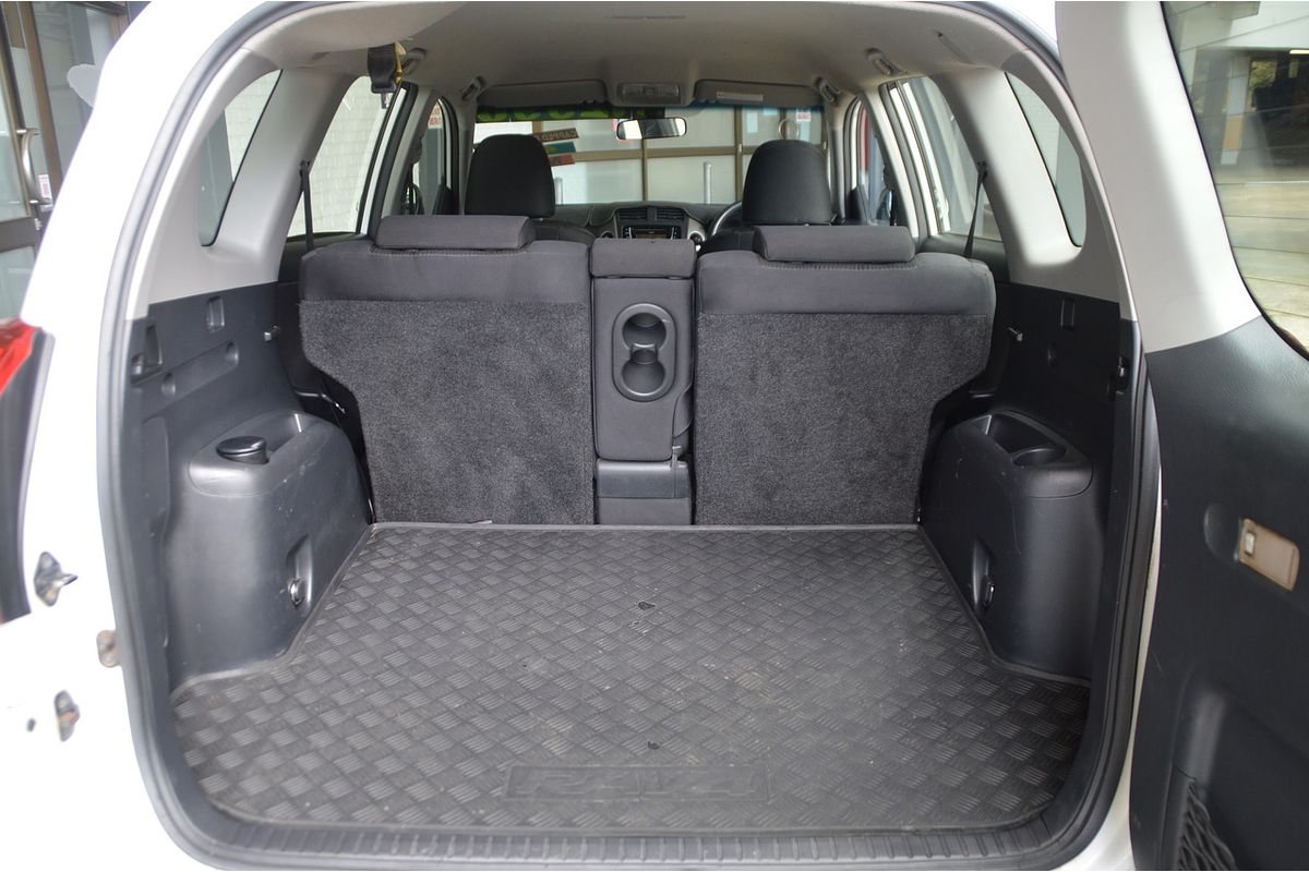 2012 Toyota RAV4 CV ACA33R