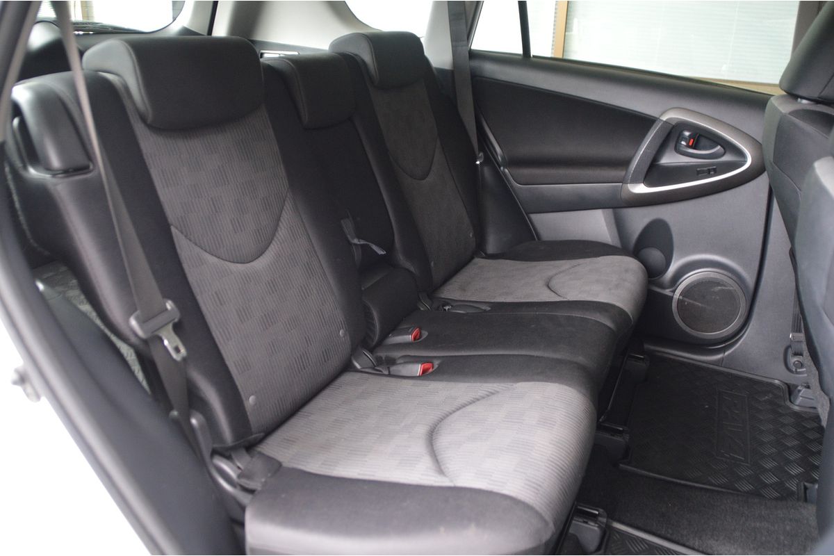 2012 Toyota RAV4 CV ACA33R