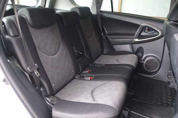 2012 Toyota RAV4 CV ACA33R