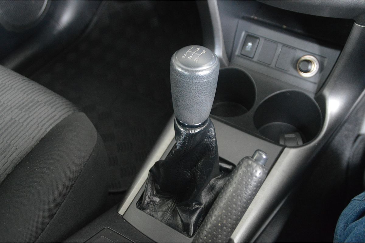2012 Toyota RAV4 CV ACA33R