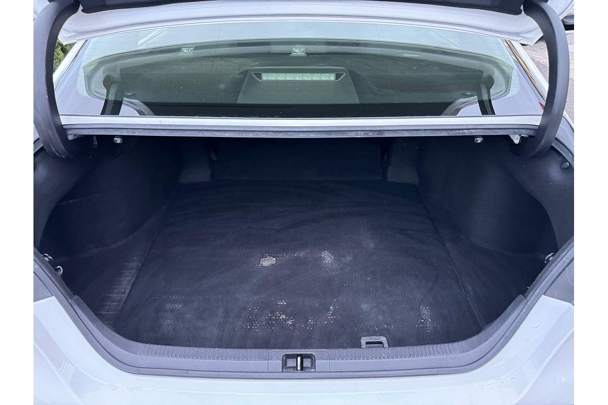 2018 Toyota Camry Ascent ASV70R
