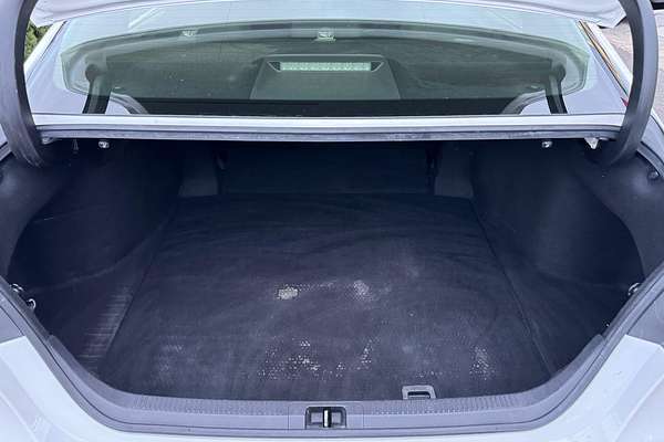 2018 Toyota Camry Ascent ASV70R