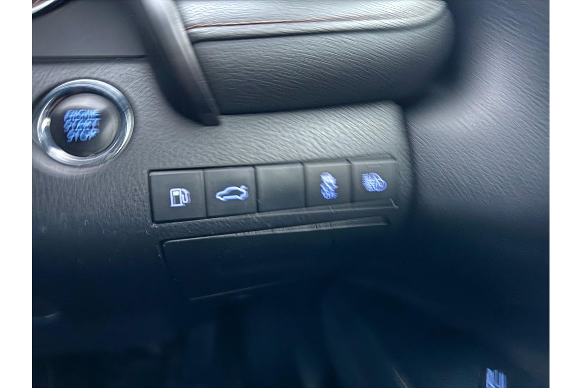2018 Toyota Camry Ascent ASV70R