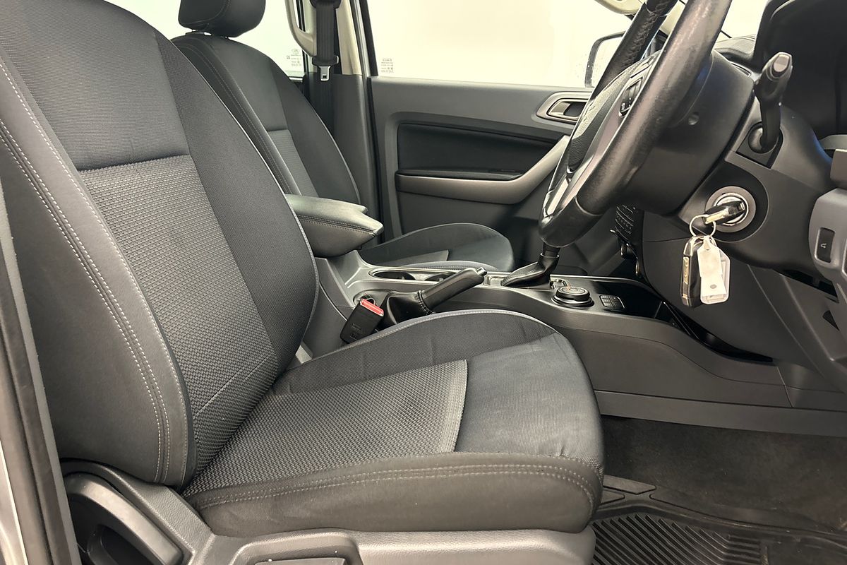 Ford EVEREST 2017 SUV TREND 3.2D 6SPD AUTO