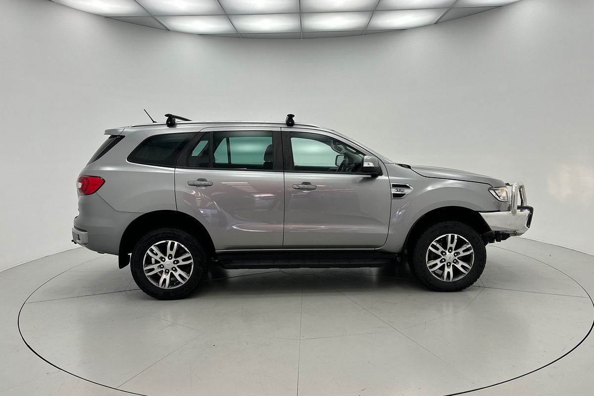 Ford EVEREST 2017 SUV TREND 3.2D 6SPD AUTO