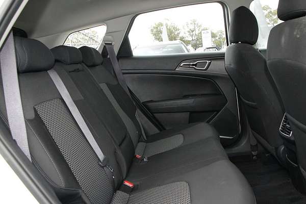 2022 Kia Sportage S NQ5