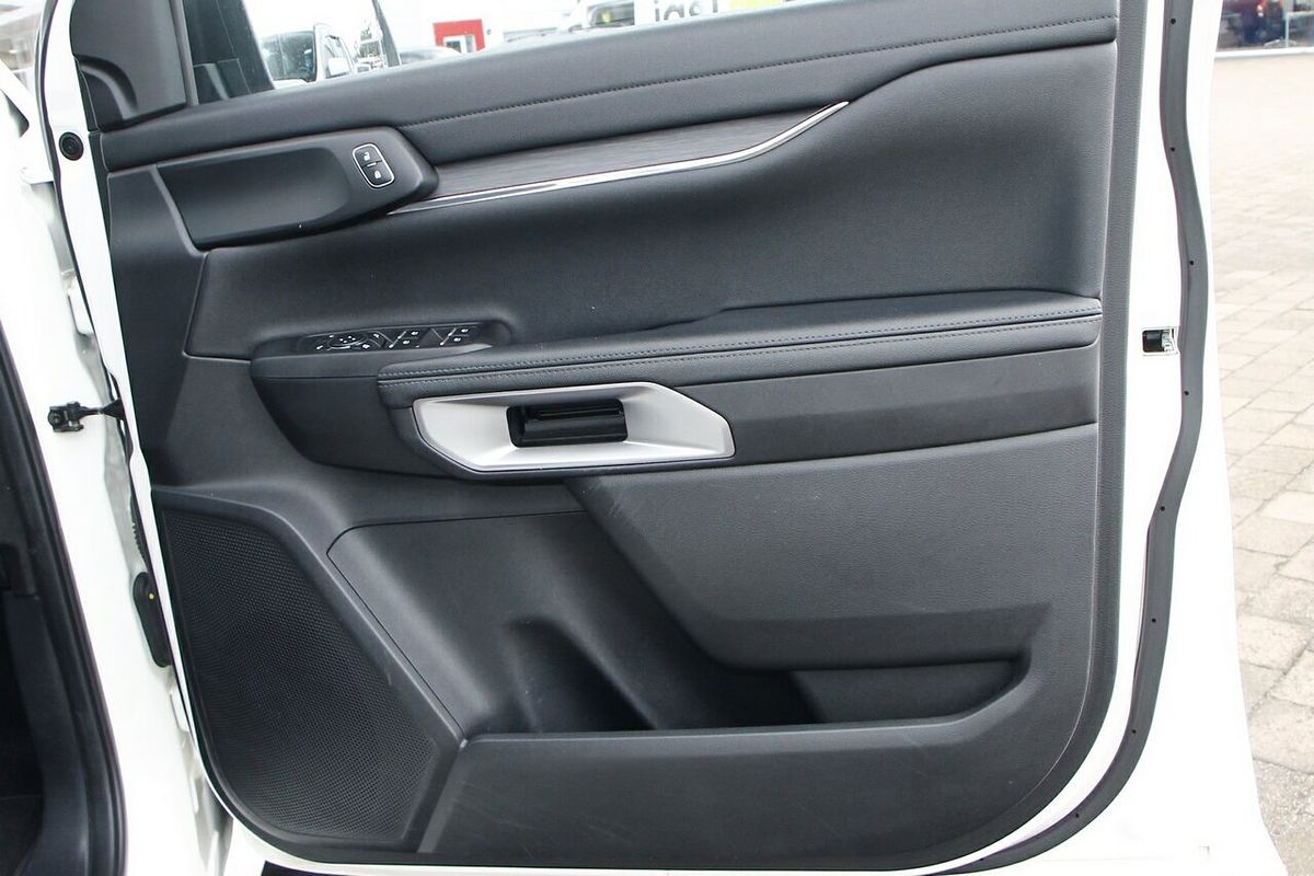 2023 Ford Everest Trend
