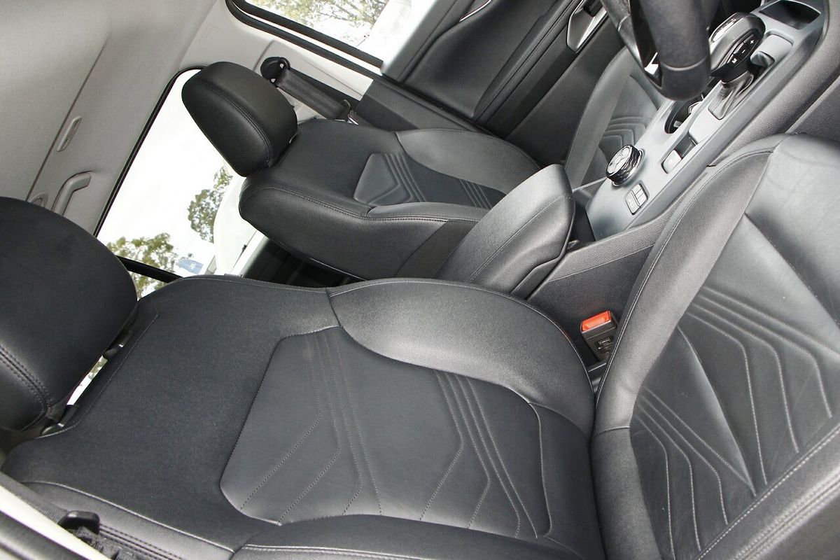 2023 Ford Everest Trend