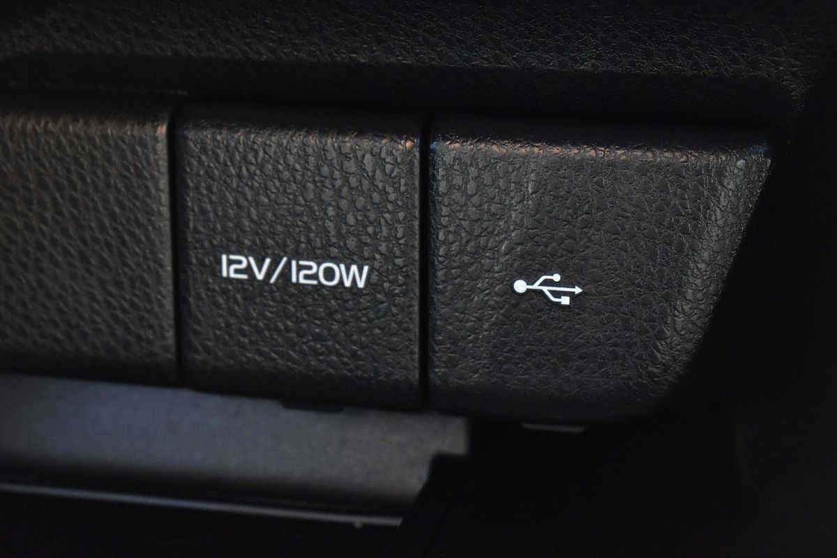 2022 Toyota Camry Ascent AXVA70R