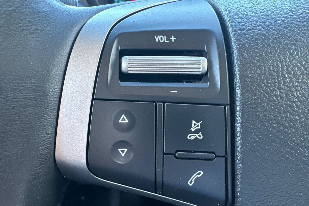 2014 Holden Colorado LX RG Rear Wheel Drive
