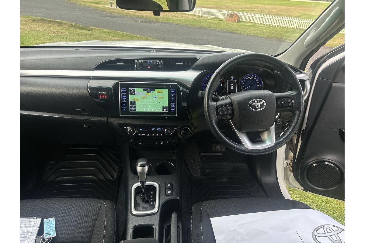 2016 Toyota Hilux SR5 GUN126R 4X4