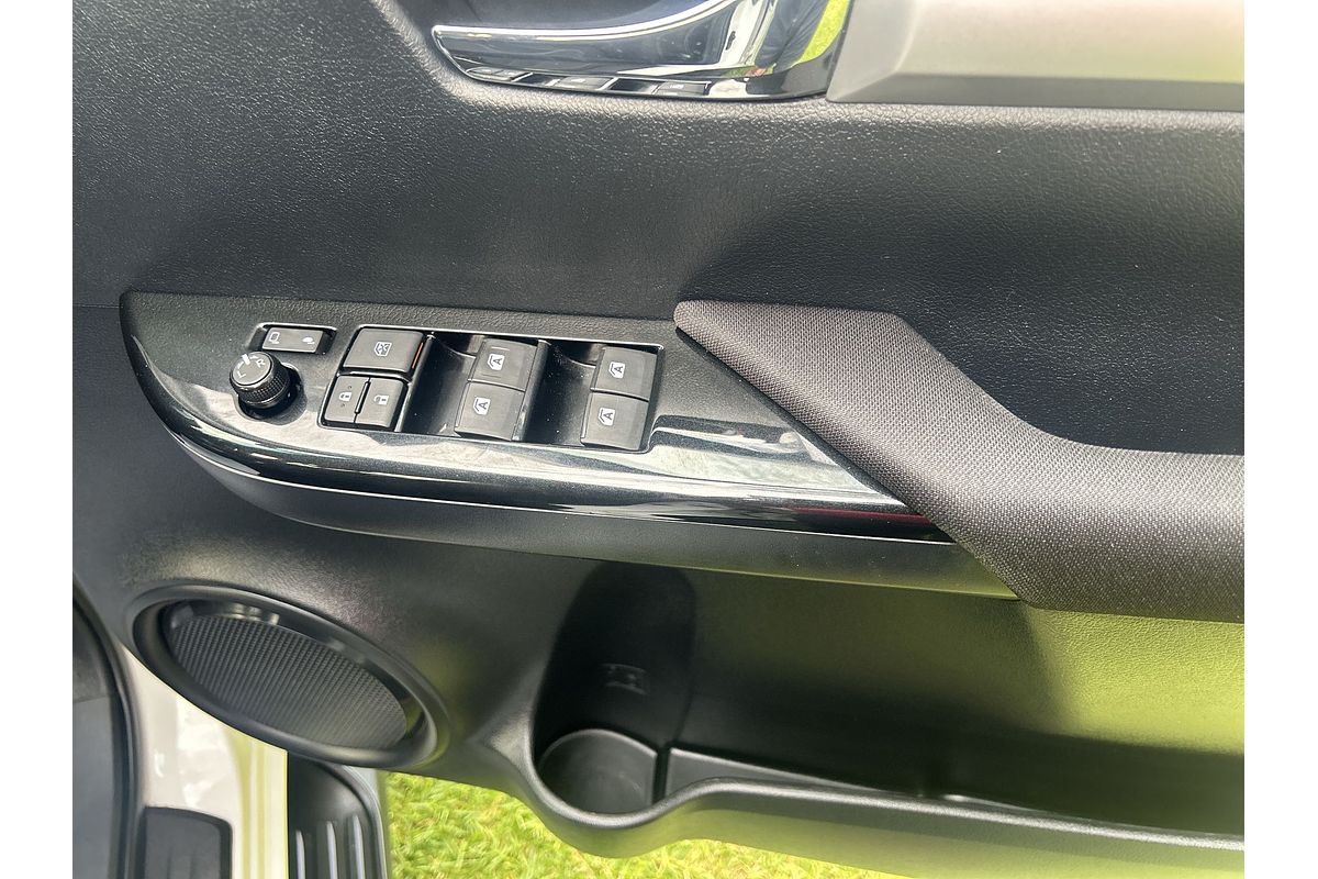 2016 Toyota Hilux SR5 GUN126R 4X4