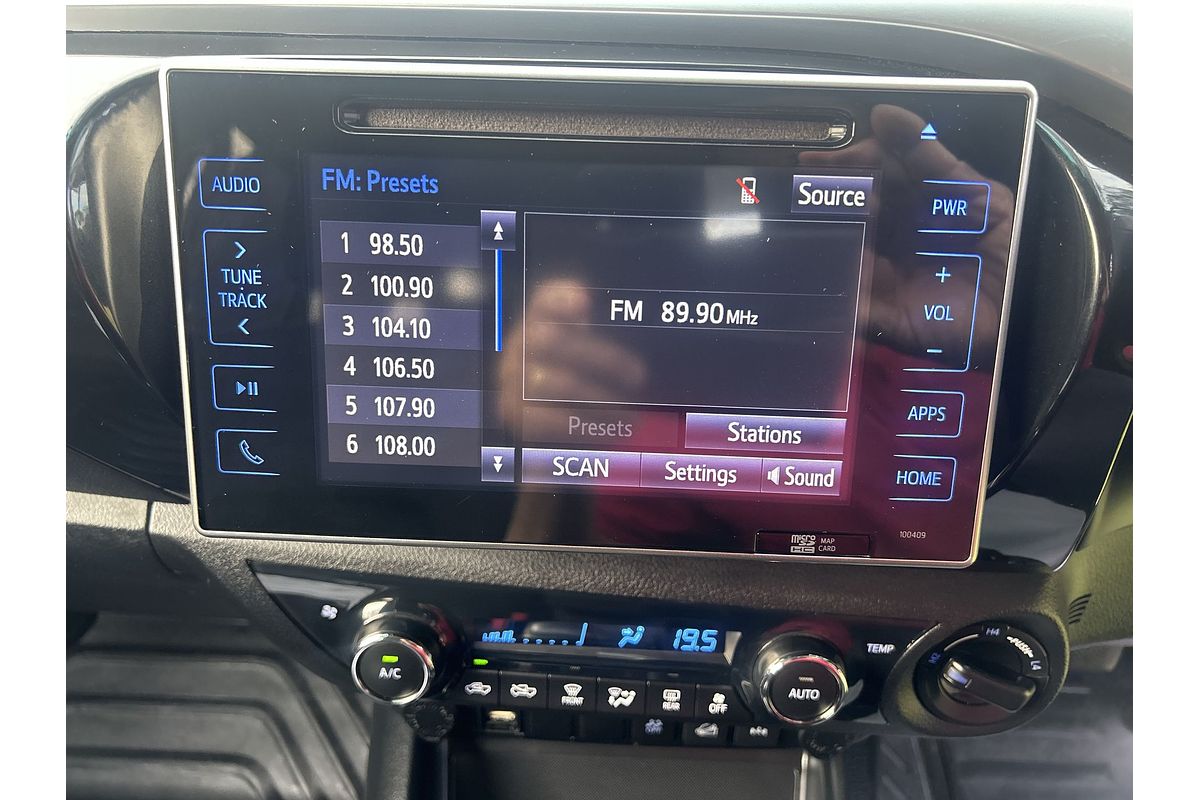 2016 Toyota Hilux SR5 GUN126R 4X4