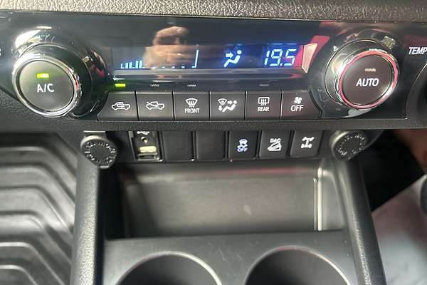 2016 Toyota Hilux SR5 GUN126R 4X4