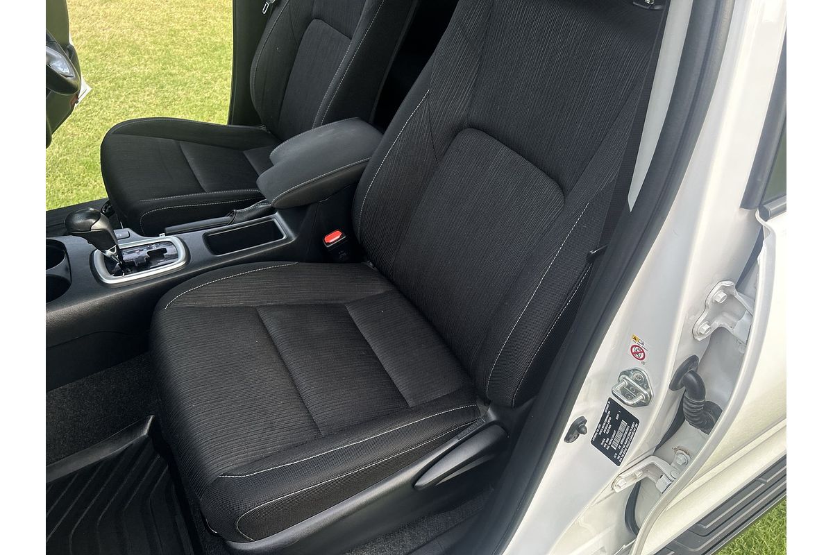 2016 Toyota Hilux SR5 GUN126R 4X4