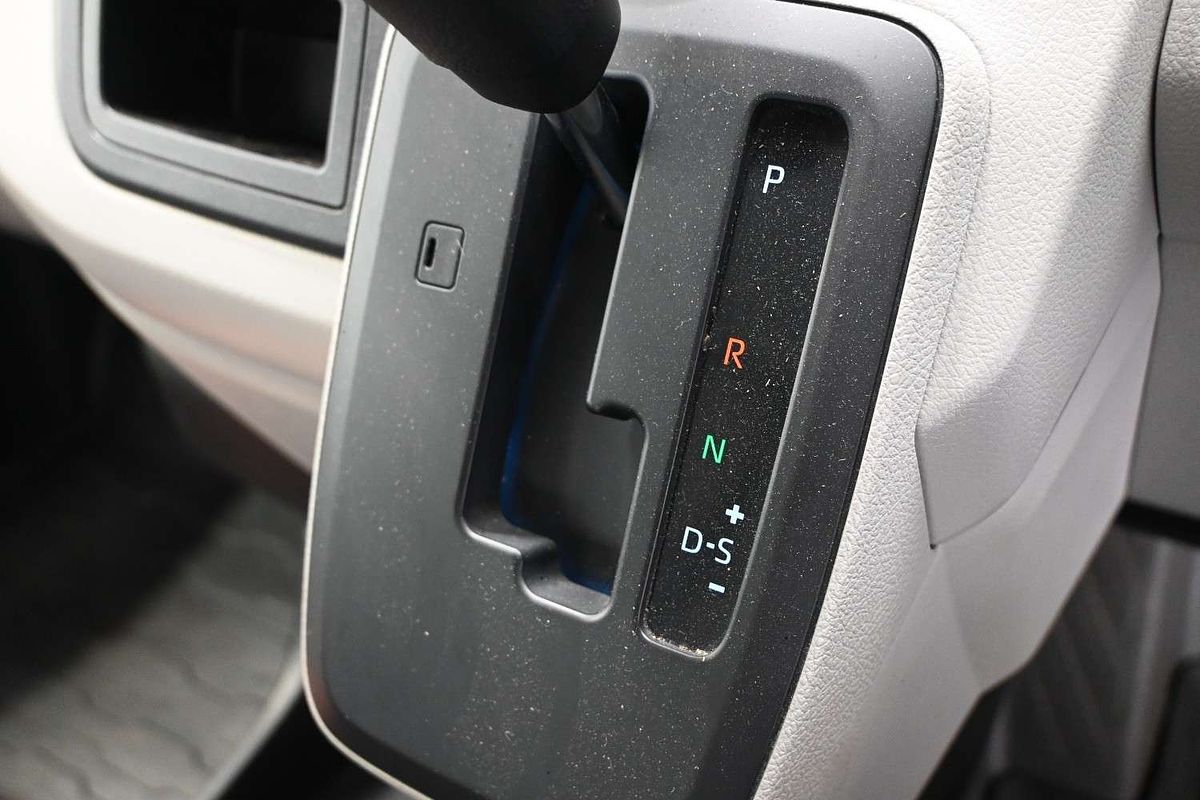 2021 Toyota Hiace GDH300R LWB