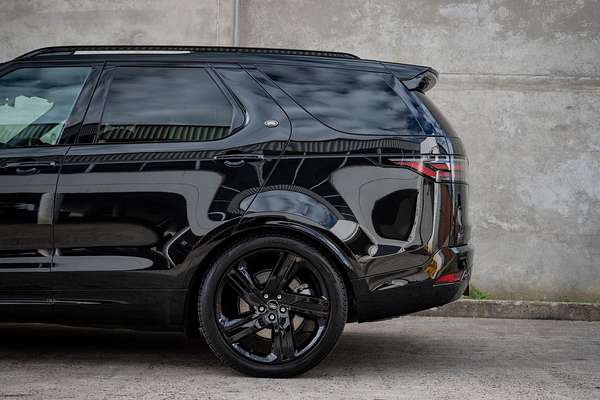 2024 Land Rover Discovery P360 Dynamic HSE Series 5