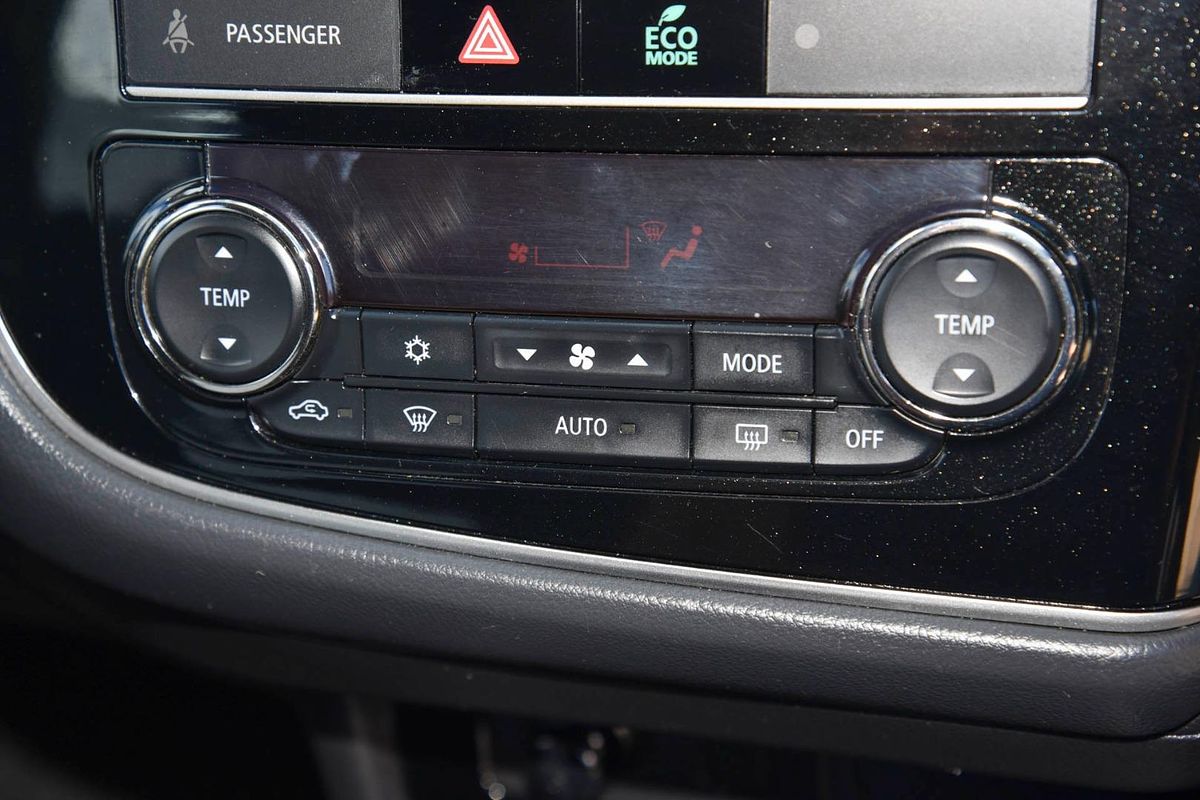 2018 Mitsubishi Outlander ES ZL