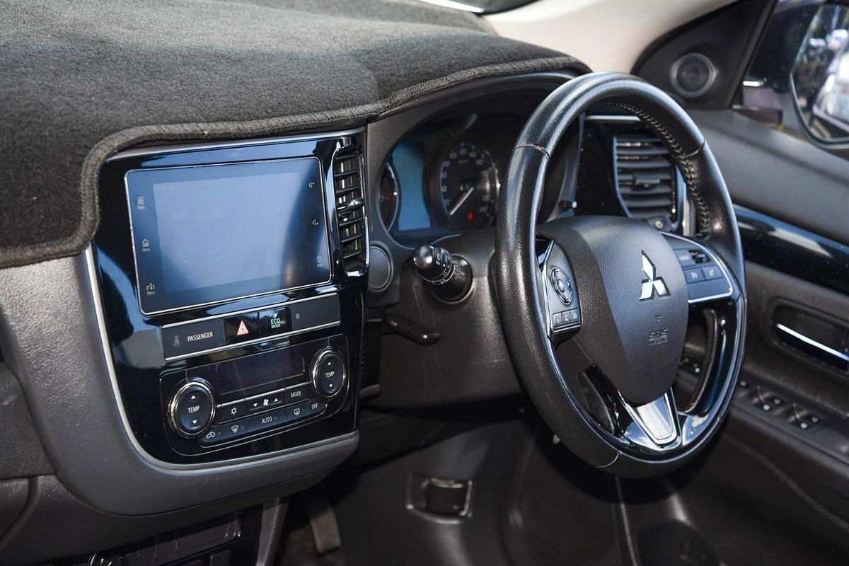 2018 Mitsubishi Outlander ES ZL