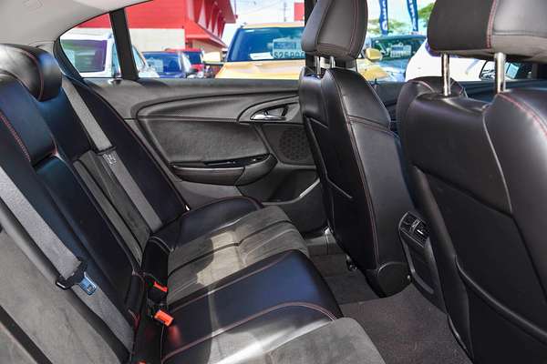 2015 Holden Commodore SV6 VF