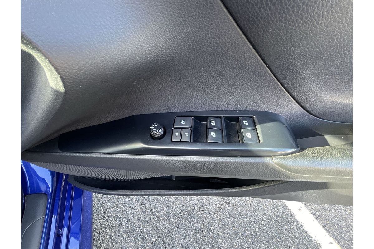 2020 Toyota Camry Ascent ASV70R