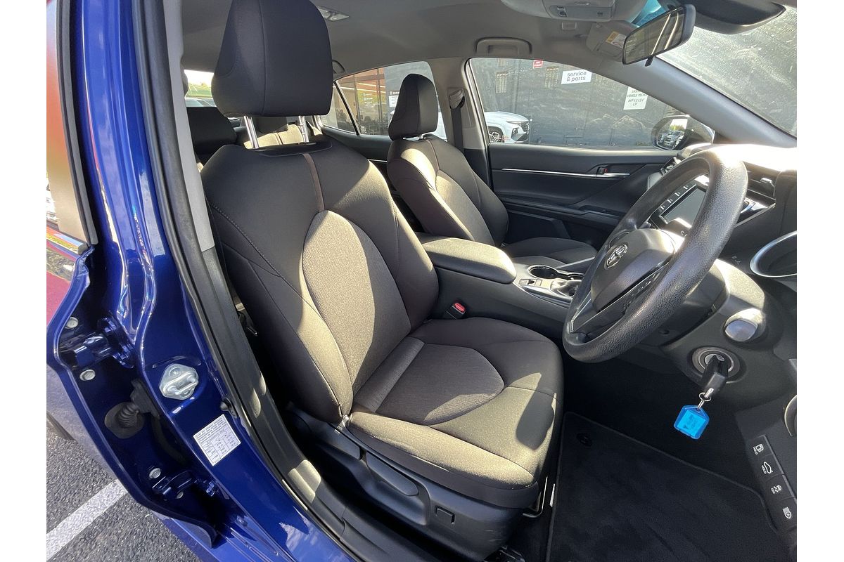 2020 Toyota Camry Ascent ASV70R