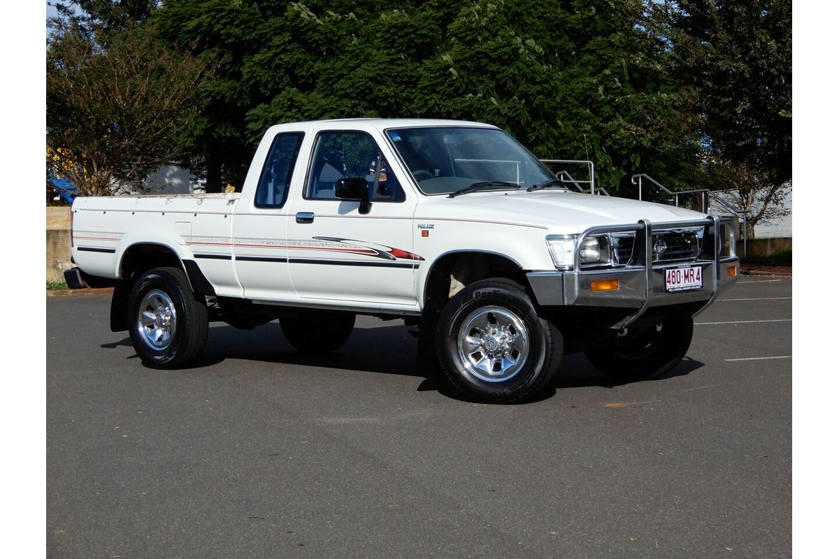 1995 Toyota Hilux SR5 RN90R Rear Wheel Drive